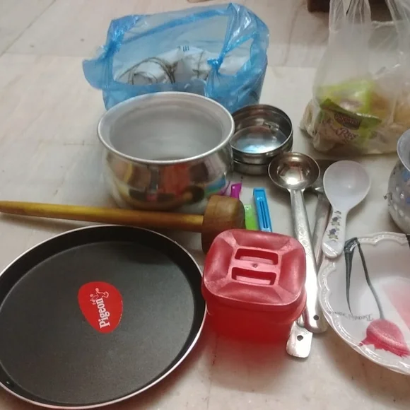 Kitchen accessories - Picture 1 of 1